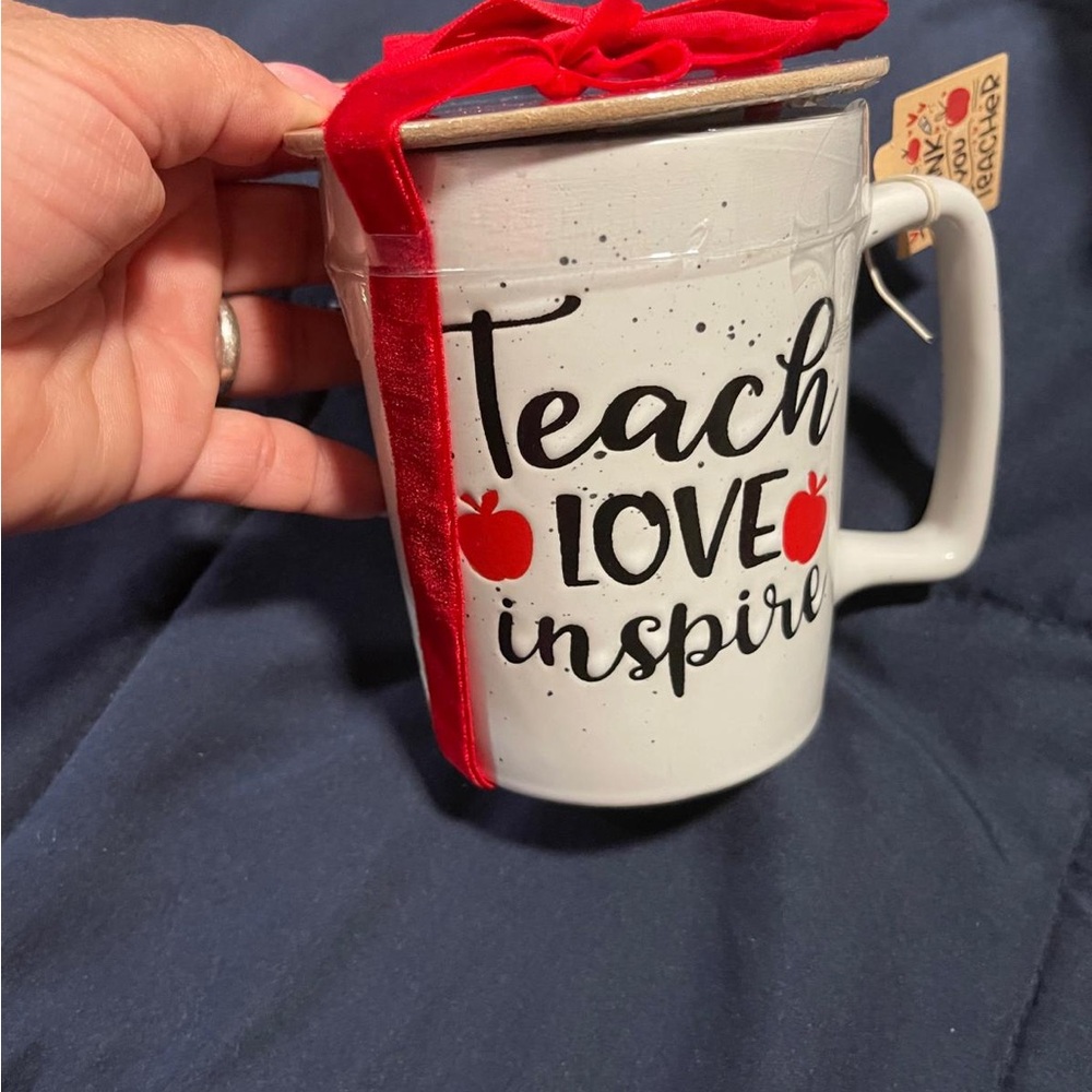 Park Lane White and Red Inspirational Mug